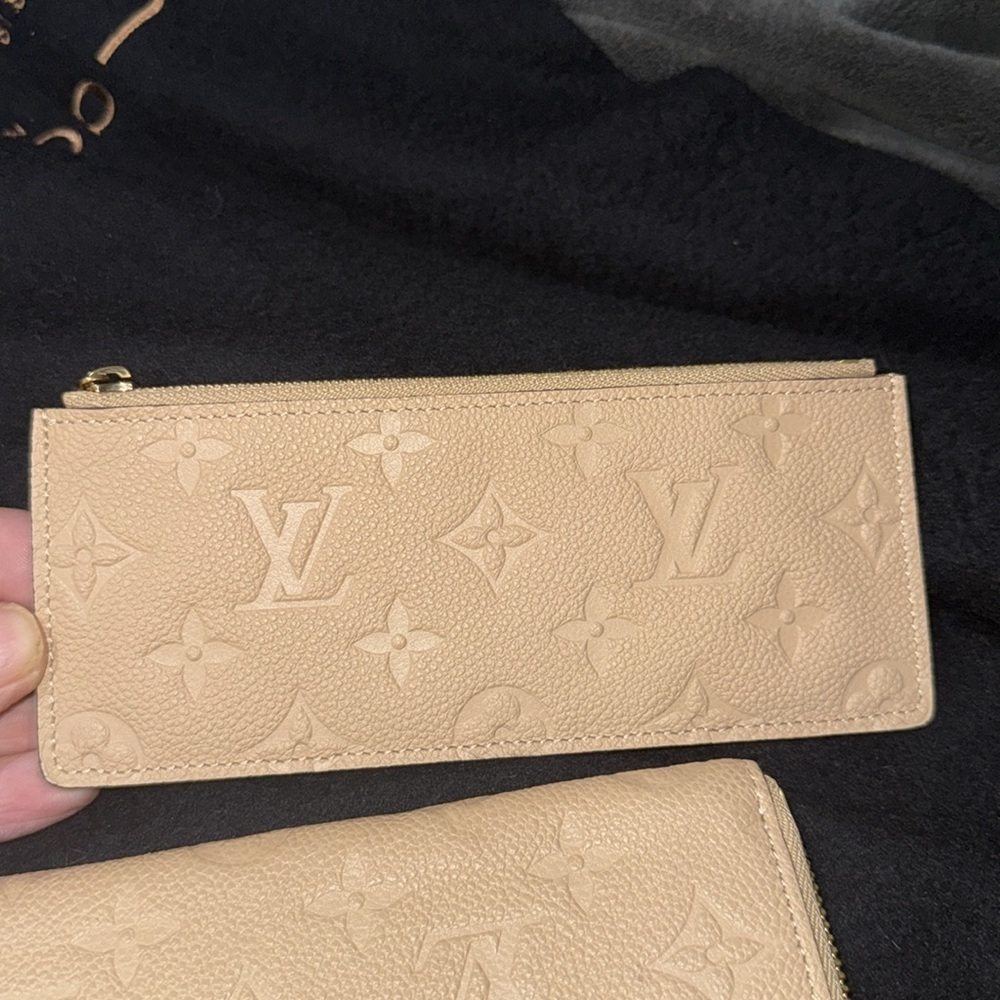 Women’s or Men’s Brand New Louis Vuitton Empriente Zippy Wallet! All inclusive - Picture 13 of 17
